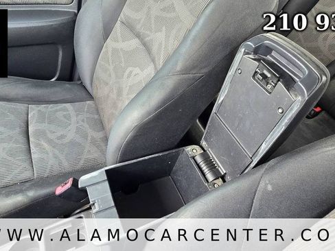 Used 2014 Scion xB FWD image 36