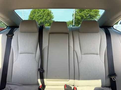Used 2023 Honda Accord EX image 19