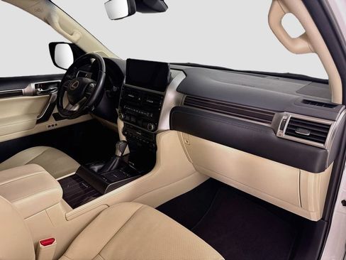 Used 2023 Lexus GX 460 Premium AWD/4WD image 31