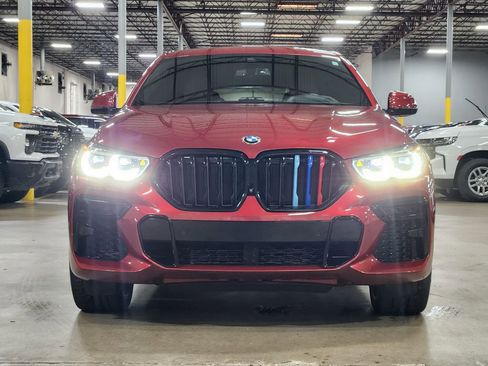 Used 2023 BMW X6 xDrive40i w/ Executive Package image 2