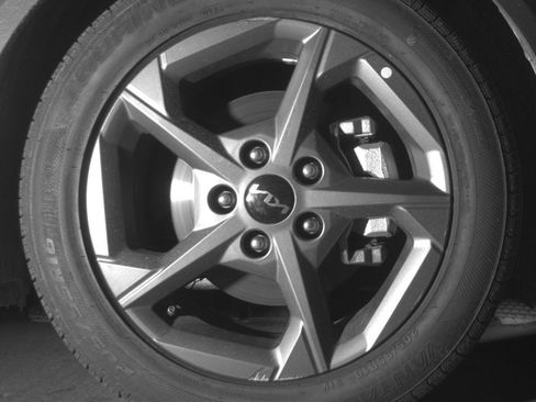 Used 2025 Kia K4 LXS image 13