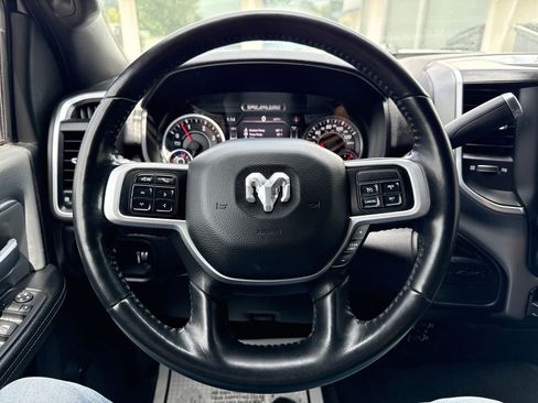 Used 2022 RAM 3500 Big Horn w/ Level C Equiment Group AWD/4WD image 14