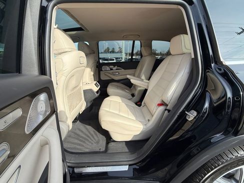 Used 2020 Mercedes-Benz GLS 450 4MATIC image 28