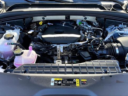 New 2026 Jeep Grand Cherokee Limited image 10