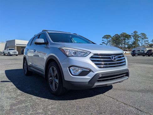 Used 2015 Hyundai Santa Fe Limited image 9