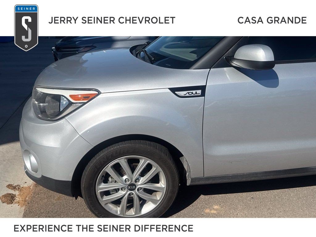 Used 2018 Kia Soul + w/ Audio Package FWD image 1
