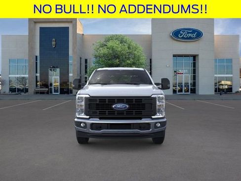 New 2025 Ford F250 XL w/ XL Chrome Package image 7