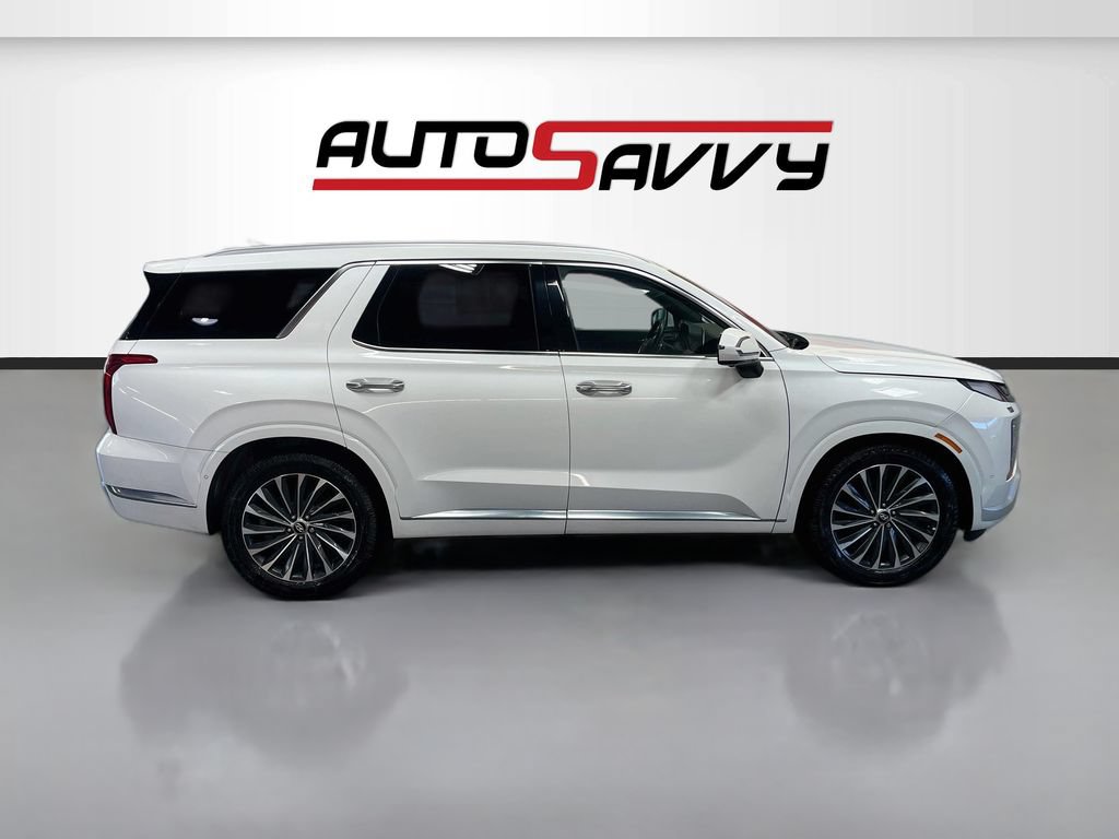 Used 2023 Hyundai Palisade Calligraphy w/ Cargo Package AWD/4WD image 8
