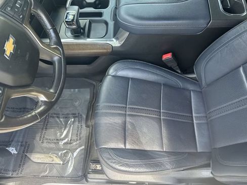 Certified 2023 Chevrolet Silverado 1500 High Country w/ High Country Premium Package AWD/4WD image 22
