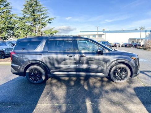 New 2026 Kia Carnival SX w/ SX Dark Edition Package image 13