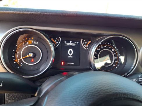 Used 2021 Jeep Wrangler Unlimited Sport image 12