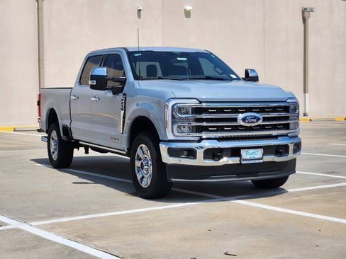 New 2026 Ford F250 King Ranch w/ Chrome Package AWD/4WD image 2