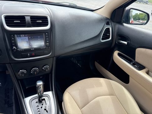 Used 2011 Dodge Avenger Mainstreet FWD image 13