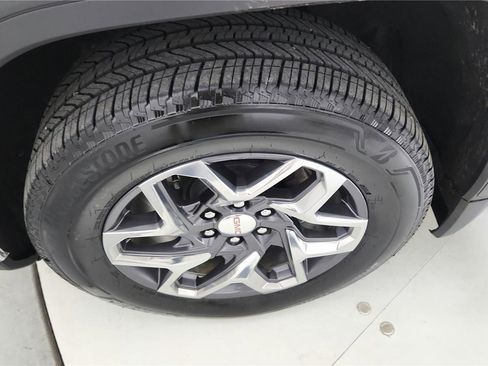 Used 2026 GMC Sierra 1500 SLE AWD/4WD image 17