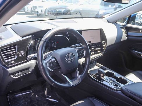 Used 2025 Lexus NX 250 FWD image 16