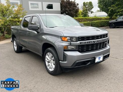 Used 2022 Chevrolet Silverado 1500 Custom w/ Safety Confidence Package AWD/4WD image 1