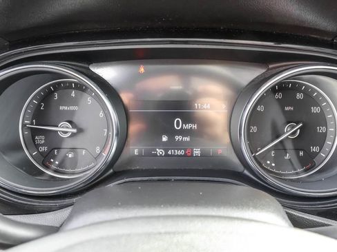 Used 2021 Buick Encore GX Essence w/ Experience Buick Package image 22