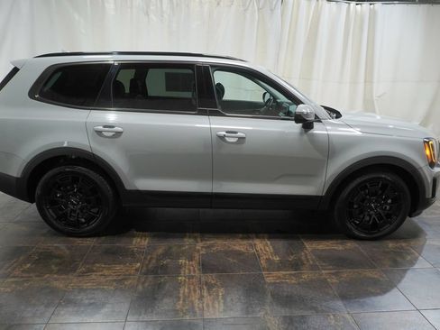 Used 2022 Kia Telluride EX w/ EX Premium Package AWD/4WD image 4