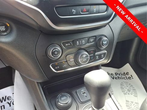 Used 2021 Jeep Cherokee Latitude Lux 80th Anniv w/ Quick Order Package 26U 80TH AWD/4WD image 19