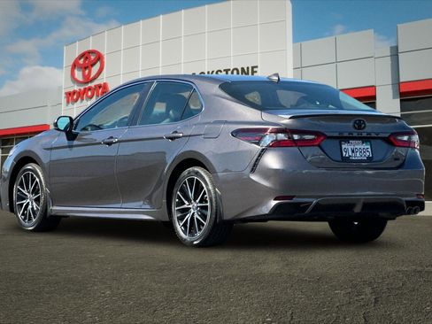 Certified 2024 Toyota Camry SE FWD image 5