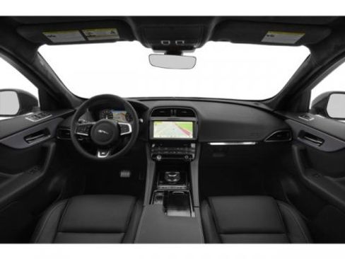 Used 2020 Jaguar F-PACE S image 4