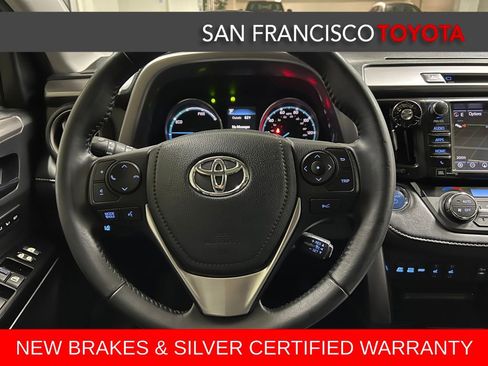 Certified 2018 Toyota RAV4 Limited image 33