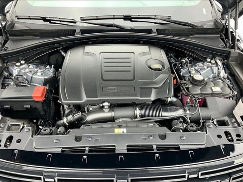 Used 2026 Land Rover Range Rover Velar S AWD/4WD image 17