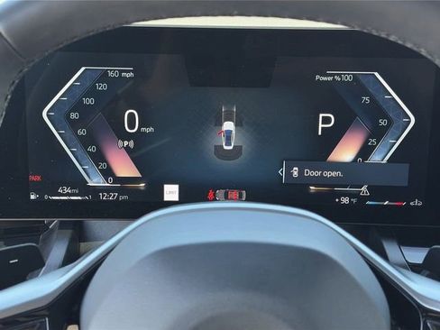 Used 2025 BMW 530i image 25