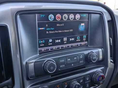 Used 2018 Chevrolet Silverado 1500 LT w/ LT Eassist Package AWD/4WD image 14