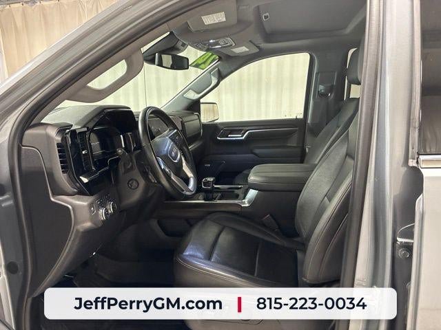 Used 2024 GMC Sierra 1500 SLT AWD/4WD image 13