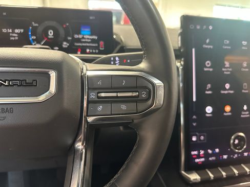 Used 2025 GMC Sierra EV Denali AWD/4WD image 20
