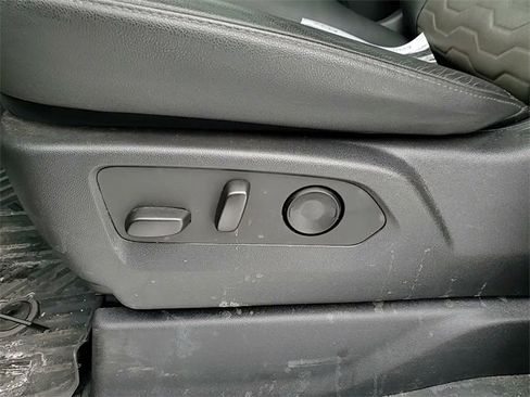 Used 2023 Chevrolet Silverado 1500 ZR2 w/ ZR2 Bison Edition image 12