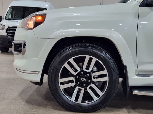 Used 2023 Toyota 4Runner Limited image 5