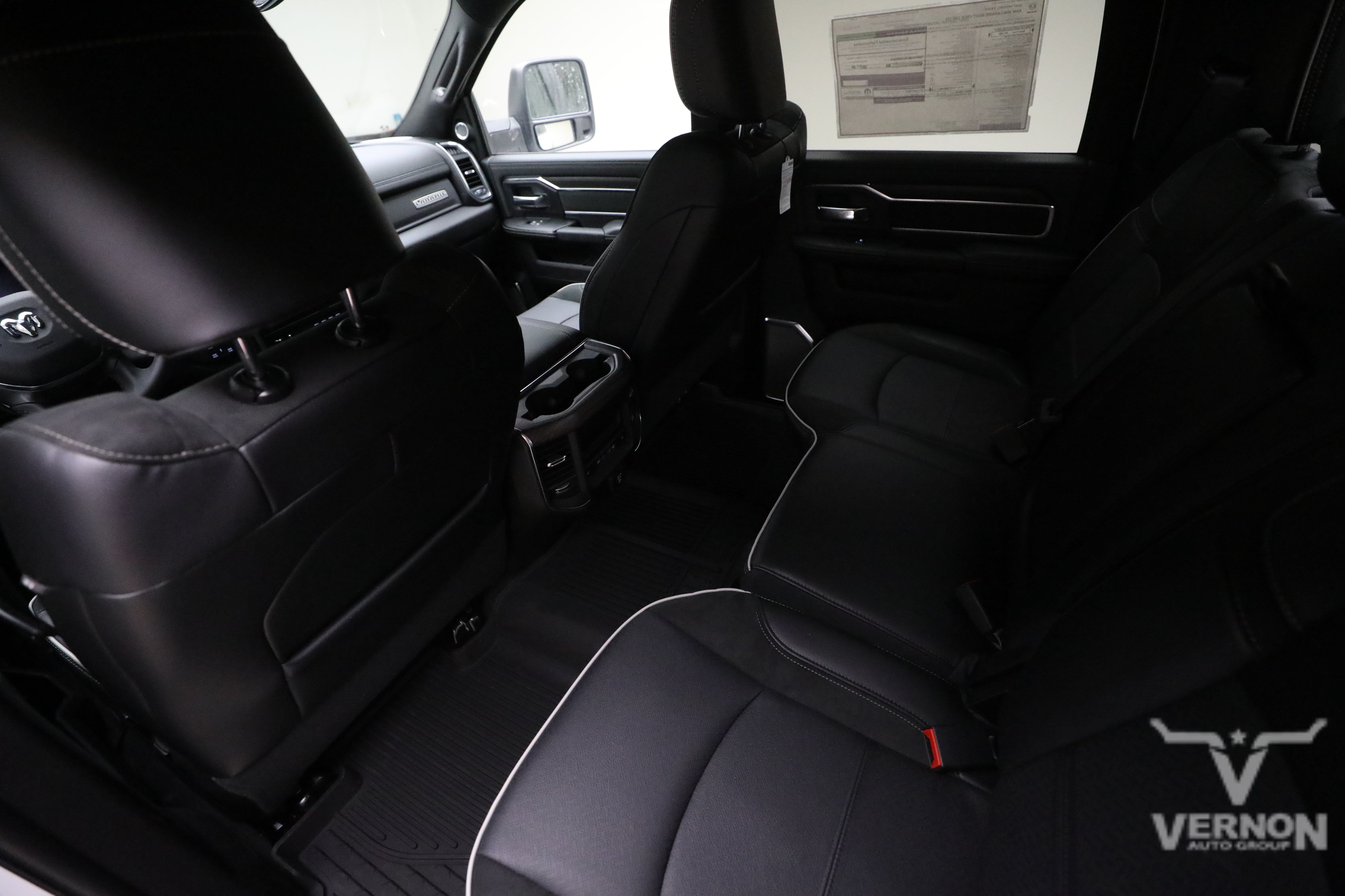 New 2027 RAM 3500 Laramie AWD/4WD image 9
