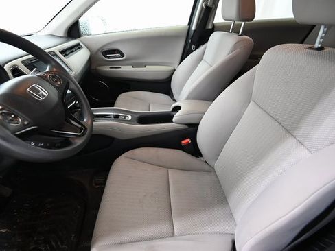 Used 2017 Honda HR-V EX image 5