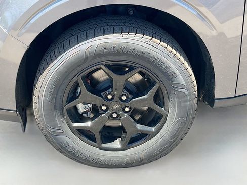Used 2023 Ford Maverick 2WD SuperCrew image 28