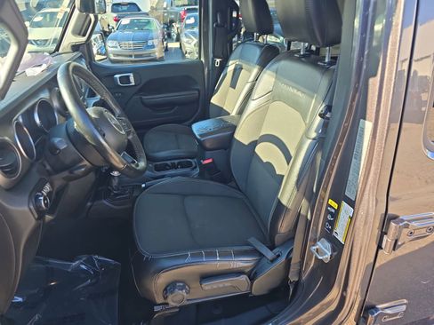 Used 2020 Jeep Wrangler Unlimited Sport AWD/4WD image 17