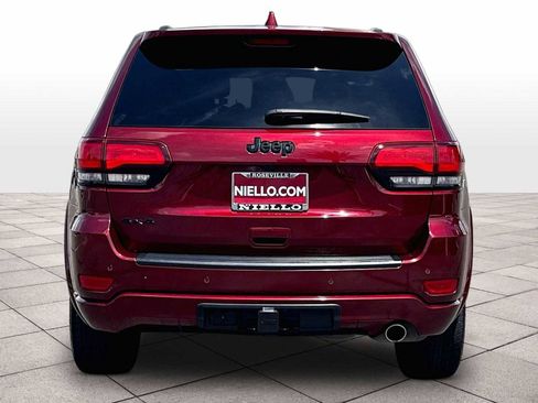 Used 2020 Jeep Grand Cherokee Altitude AWD/4WD image 7