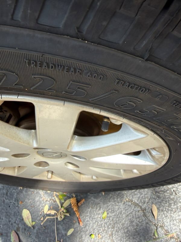 Used 2014 Chrysler Town & Country Touring FWD image 5