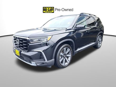 Used 2023 Honda Pilot Elite image 1