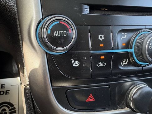 Used 2014 Chevrolet Malibu LT FWD image 8