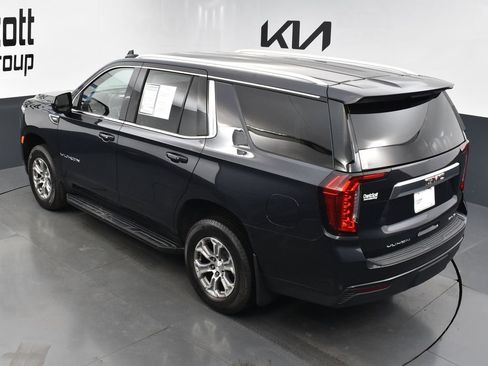 Used 2023 GMC Yukon SLE w/ Gmc Pro Safety Plus Package image 22