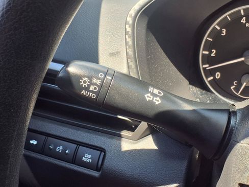 Used 2020 Nissan Altima 2.5 S FWD image 17