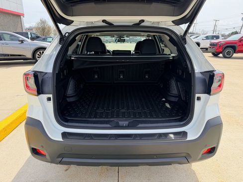 Used 2024 Subaru Outback Onyx Edition AWD/4WD image 22