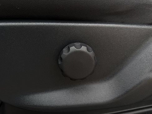Used 2025 Ford F150 STX RWD image 24