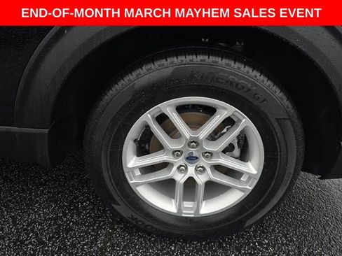 Used 2025 Ford Explorer Active image 33