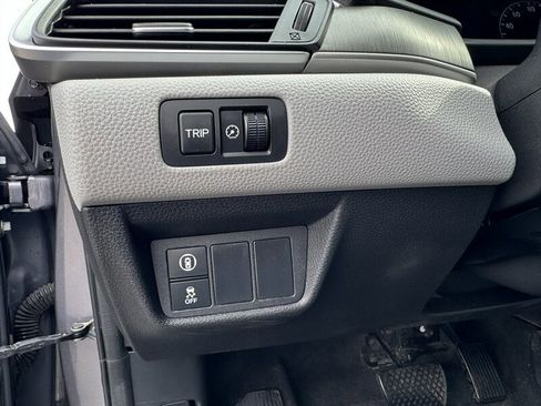 Used 2018 Honda Accord LX image 8