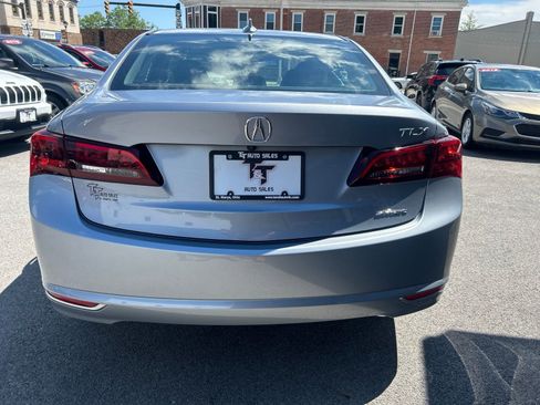Used 2016 Acura TLX V6 SH-AWD w/ Technology Pkg image 3
