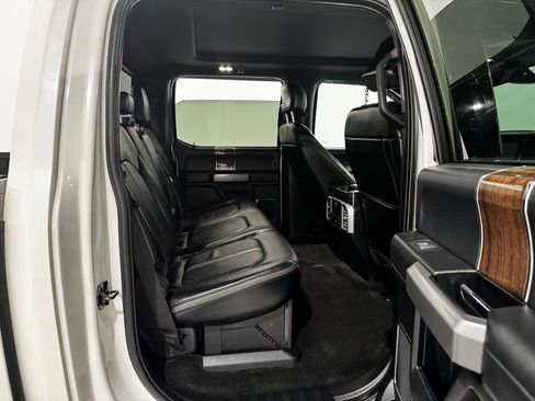 Used 2017 Ford F250 Platinum w/ Platinum Ultimate Package AWD/4WD image 24