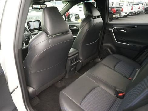 Used 2019 Toyota RAV4 XSE AWD/4WD image 12